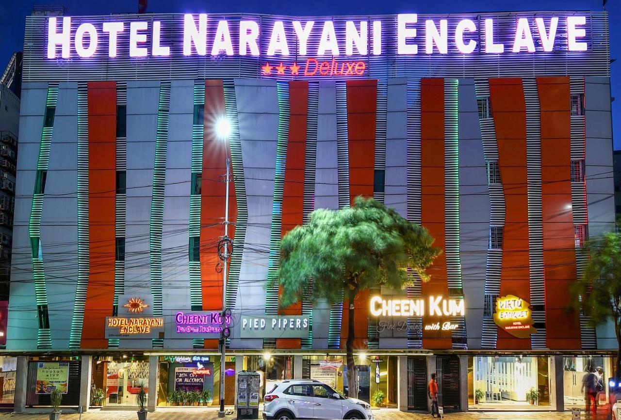 Hotel Narayani Enclave Колката Екстериор снимка